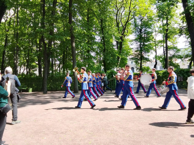 Яркий праздник Летнего сада: двухдневный фестиваль искусства, музыки и истории