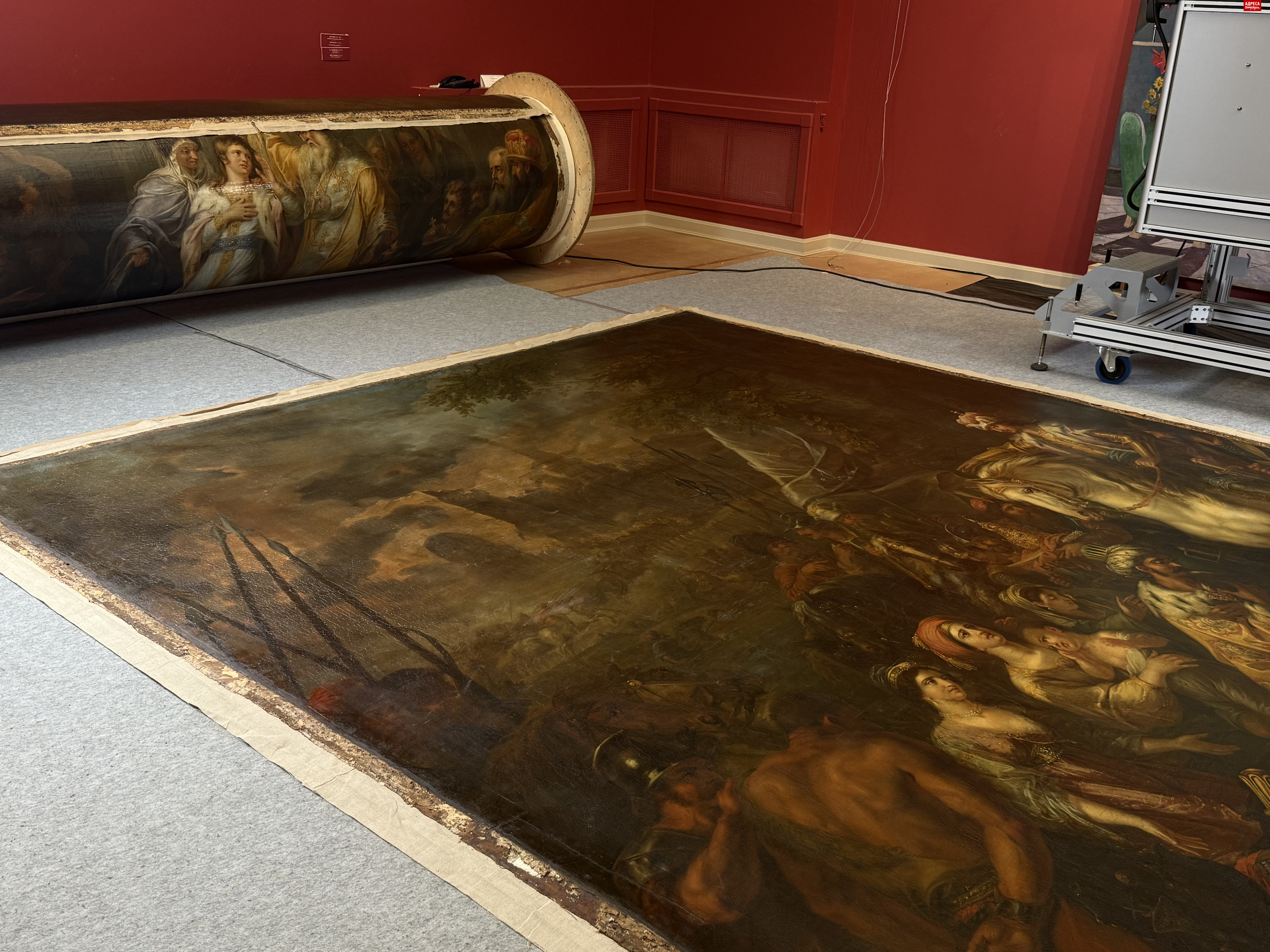 Начало реставрации двух шедевров кисти Григория Угрюмова